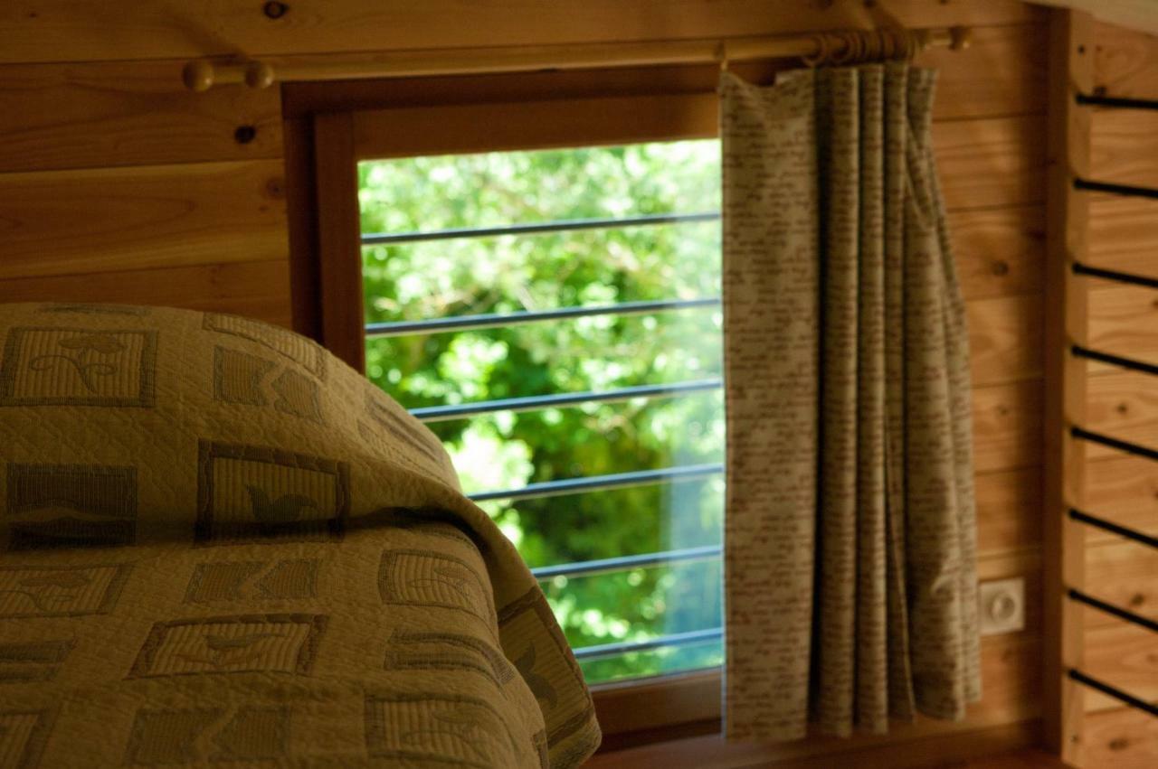 Mas De Font Chaude Bed & Breakfast Clermont-lʼHérault Dış mekan fotoğraf
